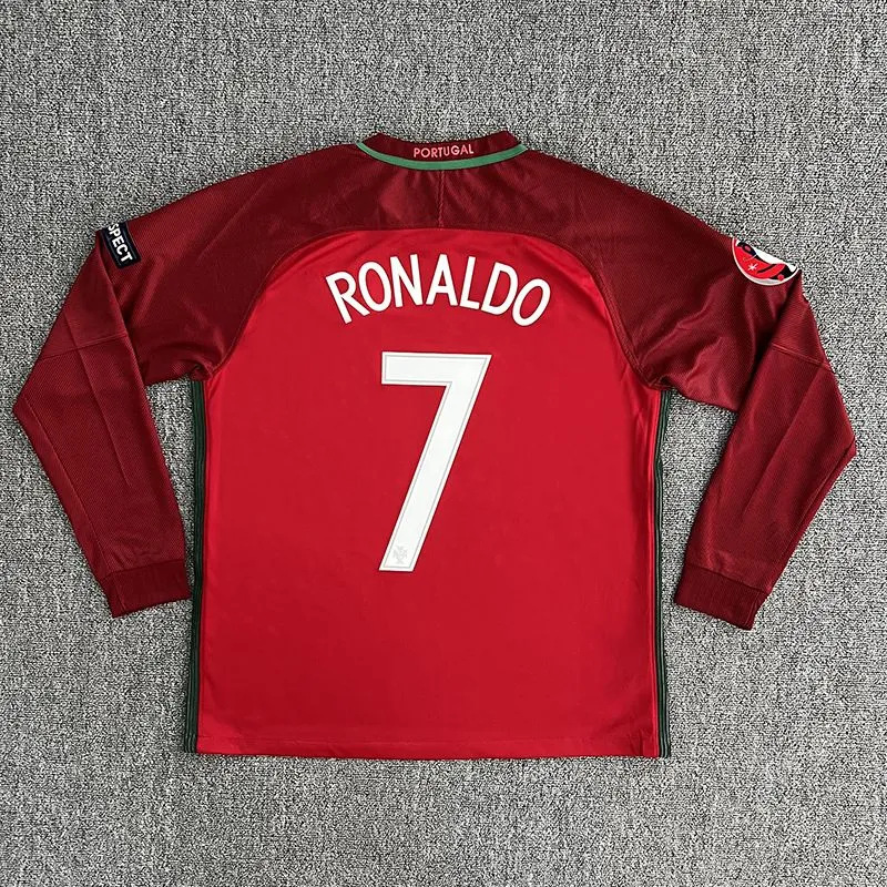 2016 葡萄牙队主场长袖 — Cristiano Ronaldo 7号